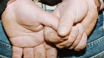 Στον εισαγγελέα άνδρας που σκότωσε αδέσποτο σκύλο