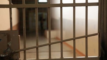 Νεκρός βρέθηκε 25χρονος στις φυλακές Λάρισας