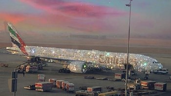 Το… διαμαντένιο αεροσκάφος της Emirates – ΦΩΤΟ