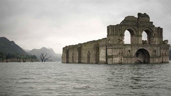 Ναός – φάντασμα εμφανίζεται στην… ξηρασία – ΦΩΤΟ