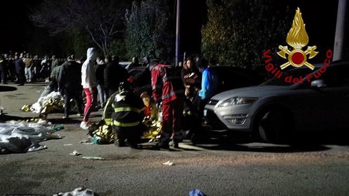 ΒΙΝΤΕΟ – σοκ από τη στιγμή της τραγωδίας στην Ιταλία