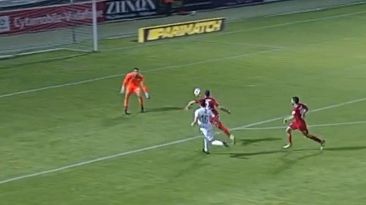 Αυτή η υπόδειξη πέναλτι θα σας αφήσει… με το στόμα ανοιχτό – ΒΙΝΤΕΟ