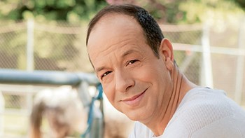 Ο Φωκάς Ευαγγελινός σκηνοθετεί το νέο έργο Ρέππα-Παπαθανασίου στο «Άλσος»