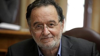 Λαφαζάνης: Πανικόβλητη αναδίπλωση Μακρόν