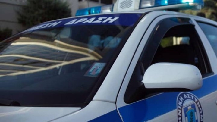 Συνέβη και αυτό: «Μαϊμού» αστυνομικός στη Λαμία πήγε να ελέγξει… αστυνομικό και συνελήφθη