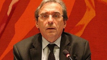 Ο δήμαρχος του Στρασβούργου επιβεβαιώνει ότι υπάρχουν τραυματίες σε κρίσιμη κατάσταση