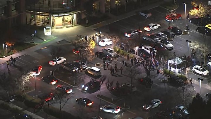 Εκκενώθηκε κτίριο του Facebook μετά από απειλή για βόμβα – ΒΙΝΤΕΟ