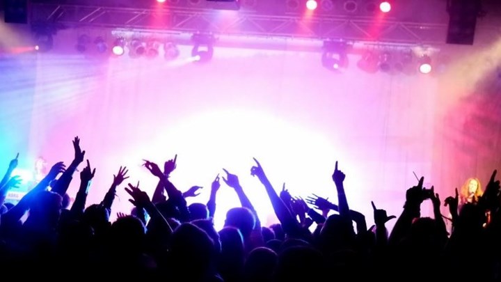 Γνωρίζεις ποιο τραγούδι ήταν νούμερο ένα, την ημέρα που γεννήθηκες;