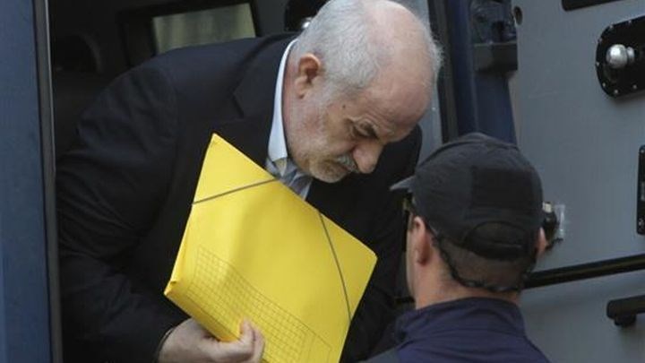 Ποινή κάθειρξης 22 ετών στον Σμπώκο – “Μην μου πάρετε τη ζωή…” είπε στους δικαστές