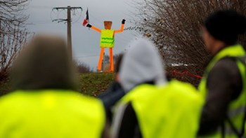 Νεκρός διαδηλωτής των “κίτρινων γιλέκων” – Είναι το έκτο θύμα του κινήματος