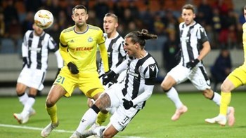 ΠΑΟΚ – ΜΠΑΤΕ 0-1 (18′)