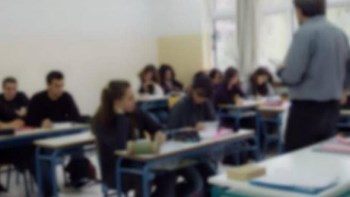 Συνέβη και αυτό: Πατέρας μαθητή ξυλοκόπησε λυκειάρχη μέσα στο σχολείο