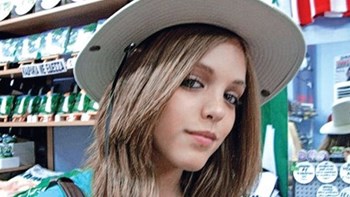 Νέα εξέλιξη στη δίκη για τον θάνατο της 16χρονης Στέλλας – Τι υποστήριξε ο γιατρός στην απολογία του