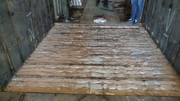 Στον εισαγγελέα οι 11 για το πλοίο με τους έξι τόνους χασίς