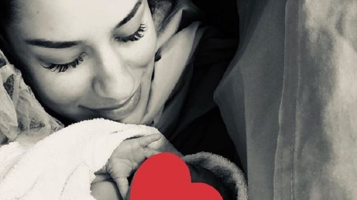 Έγινε πατέρας ο αδελφός του Παντελή Παντελίδη – Η τρυφερή φωτογραφία που ανέβασε στο Instagram