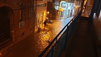 Καταιγίδες «σαρώνουν» την Λέσβο – ΒΙΝΤΕΟ