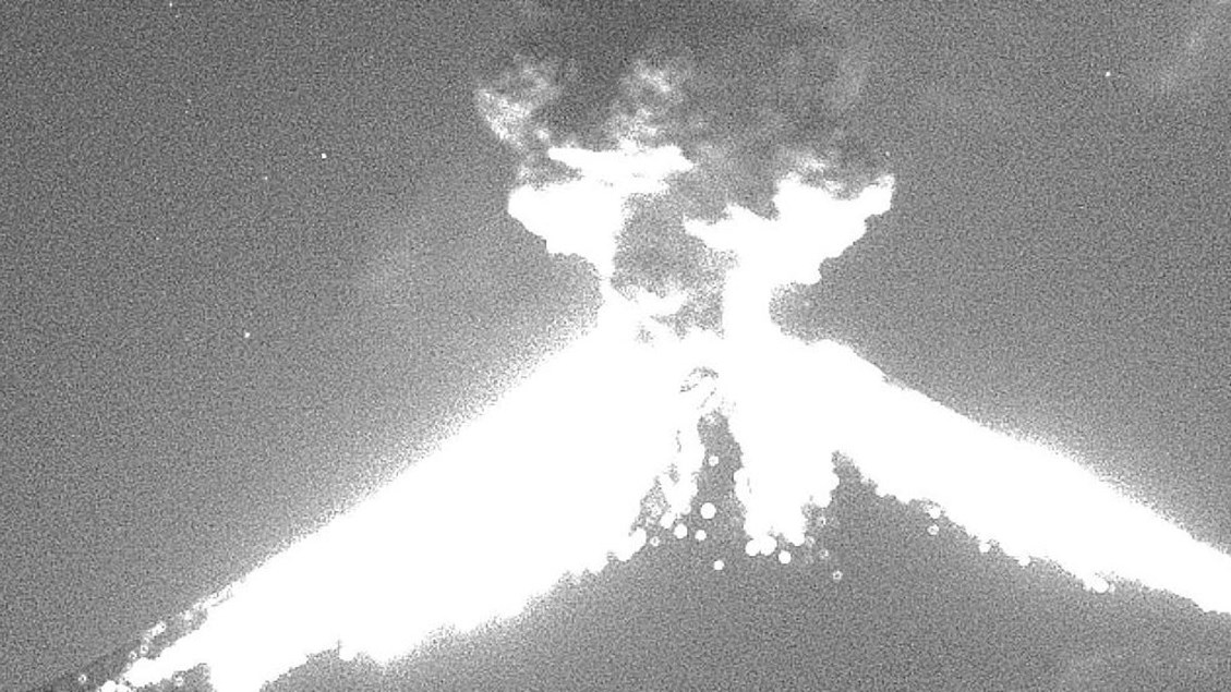 Συναγερμός στο Μεξικό από την έκρηξη ηφαιστείου- Στιγμές τρόμου για τους κατοίκους- ΒΙΝΤΕΟ