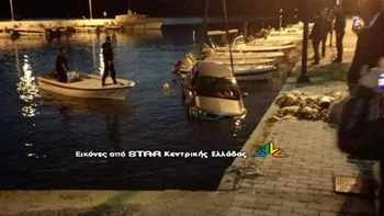 Λύθηκε το χειρόφρενο και βρέθηκε μέσα στη θάλασσα – ΦΩΤΟ