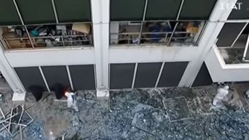 Οι καταστροφές στο κτίριο του ΣΚΑΪ από drone – ΒΙΝΤΕΟ