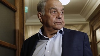 Φλαμπουράρης: Αυτοί που επιτέθηκαν στον ΣΚΑΪ, είναι οι αντίστοιχοι ή οι ίδιοι που επιτέθηκαν στο σπίτι μου – ΒΙΝΤΕΟ