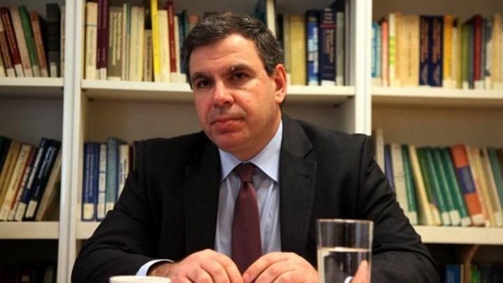 Γενικός διευθυντής ΙΟΒΕ: Οι αριθμοί είναι συντριπτικοί – Πάνω από 400.000 μαθητές λιγότεροι στα σχολεία