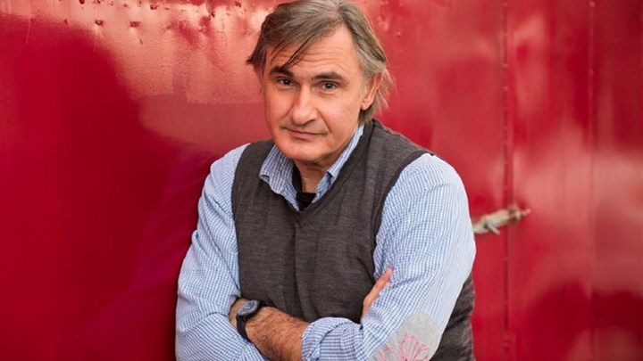 Ο Σακελλαρίου στις «Ικέτιδες» του Λιβαθινού