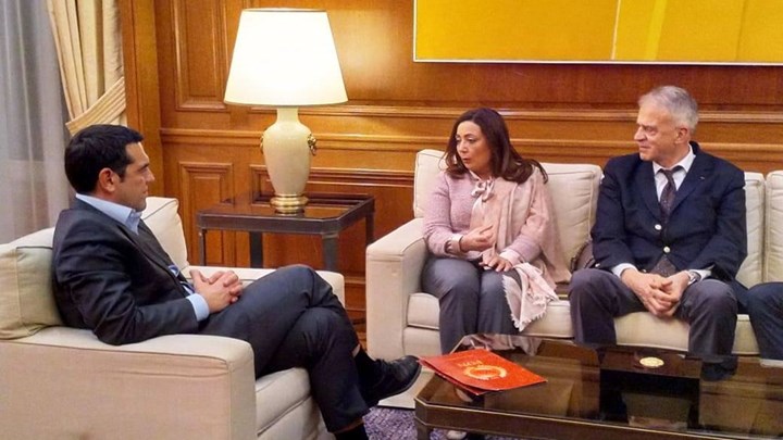 Συνάντηση του Τσίπρα με την Τυνήσια κάτοχο του Νόμπελ Ειρήνης