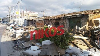 “Πνίγονται” στα σκουπίδια οι δρόμοι κοντά στη λαχαναγορά του Ρέντη – ΦΩΤΟ αναγνώστη