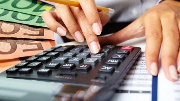 Κατατέθηκε η τροπολογία για τον εξωδικαστικό μηχανισμό – Όλες οι αλλαγές