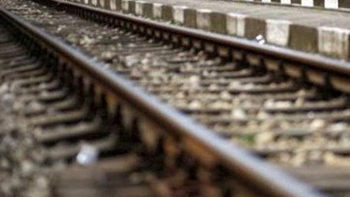 Συγκρούστηκε τρένο με ΙΧ στην οδό Κωνσταντινουπόλεως – Ένας τραυματίας