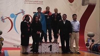 Τρία μετάλλια κατέκτησε η Κωνσταντινίδη στο Παγκόσμιο Κύπελλο Άρσης Βαρών