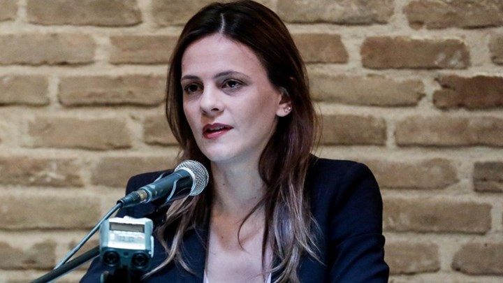 Αχτσιόγλου: Τον Ιανουάριο η απόφαση για την αύξηση του κατώτατου μισθού