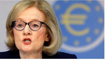 ΕΚΤ:  Η σταδιακή αύξηση των πλειστηριασμών στην Ελλάδα θα ενισχύσει τη μείωση των “κόκκινων” δανείων