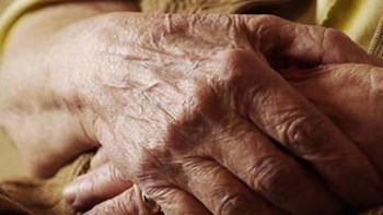 Κράτησε 12 μήνες την σορό της μητέρας του στο σπίτι για να… παίρνει τη σύνταξη