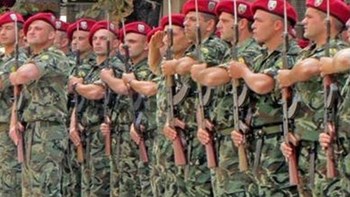 Οι Αλβανοί ζητούν μεγαλύτερη εκπροσώπηση στις Ένοπλες Δυνάμεις των Σκοπίων