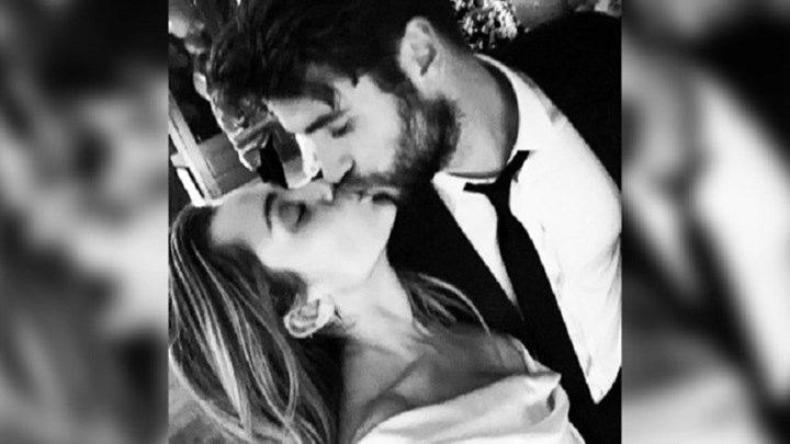 Είναι επίσημο: Η Μάιλι Σάιρους επιβεβαίωσε τον γάμο της με τον Λίαμ Χέμσγουορθ – ΦΩΤΟ