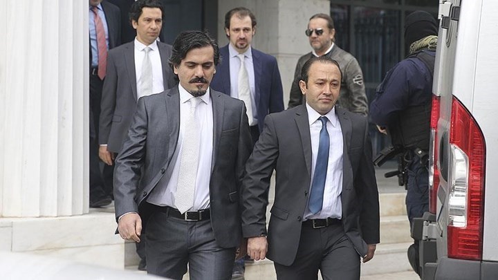 Τρις ισόβια προτείνει ο εισαγγελέας της Κωνσταντινούπολης για τους 8 Τούρκους αξιωματικούς που διέφυγαν στην Ελλάδα