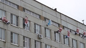 Αγιοβασίληδες… πυροσβέστες χάρισαν χαμόγελα σε παιδιά ασθενείς – ΒΙΝΤΕΟ