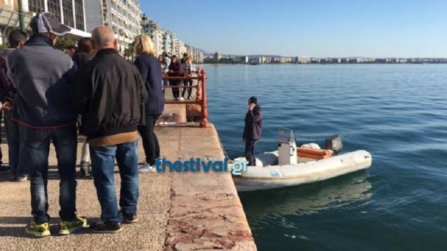 Συναγερμός στη Θεσσαλονίκη – Άνδρας έπεσε στον Θερμαϊκό