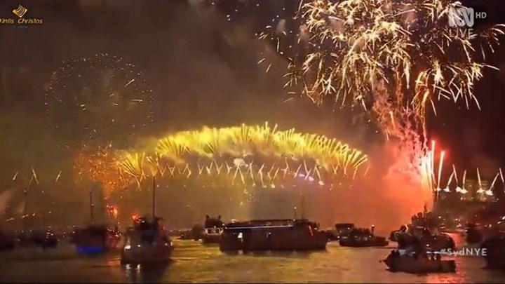 Με χιλιάδες πυροτεχνήματα υποδέχθηκαν το 2019 στο Σίδνεϊ – ΒΙΝΤΕΟ