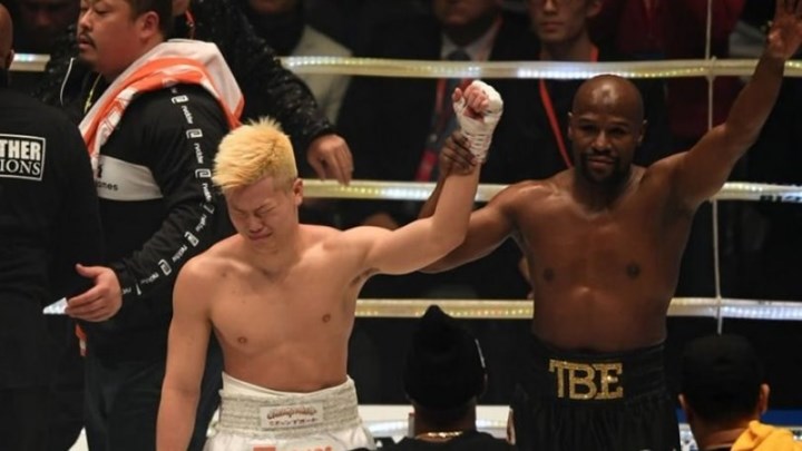 Ο Mayweather έβγαλε 9.000.000 δολάρια σε 139 δευτερόλεπτα – Δείτε πώς – BINTEO