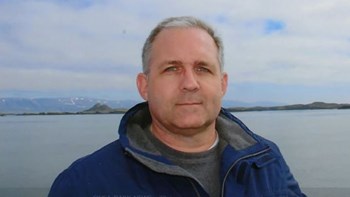 Συνάντηση του Αμερικανού πρέσβη στην Μόσχα με τον Αμερικανό πολίτη που συνελήφθη στη Ρωσία για κατασκοπεία