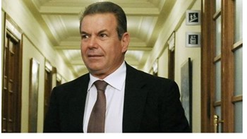 Πετρόπουλος: Έως τον Μάρτιο η ρύθμιση με τις 120 δόσεις – Πόσο θα διαγραφούν τα πρόστιμα