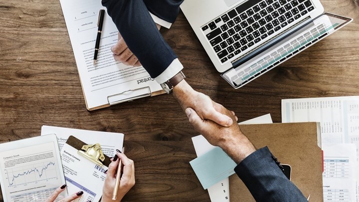 Ποιους συμφέρει και πόσο κοστίζει η εξαγορά πλασματικών ετών για συνταξιοδότηση