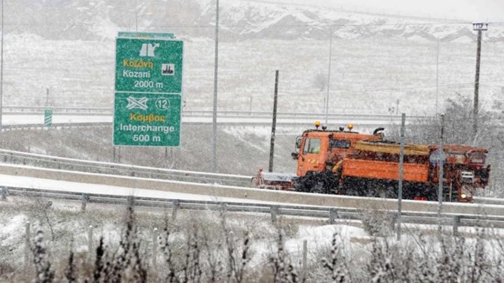 Κλειστή η Εγνατία για τα φορτηγά από τα Γρεβενά έως την Κοζάνη