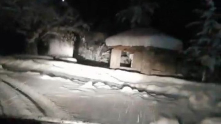 Περιπέτεια στην Φθιώτιδα για ζευγάρι με το παιδί τους – Αποκλείστηκαν στα χιόνια