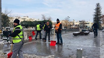 Παγετός και χαμηλές θερμοκρασίες στη Θεσσαλία – Σε ποια σημεία είναι απαραίτητη η χρήση αντιολισθητικών αλυσίδων