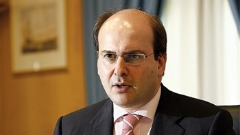 Χατζηδάκης: Η κυβέρνηση να δώσει πολιτικές εξηγήσεις για την υπόθεση της Novartis