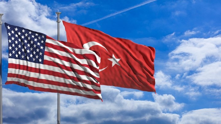 WSJ: Η Τουρκία ζητεί από τις ΗΠΑ μεγάλη στρατιωτική υποστήριξη για να αντιμετωπίσει το Ισλαμικό Κράτος