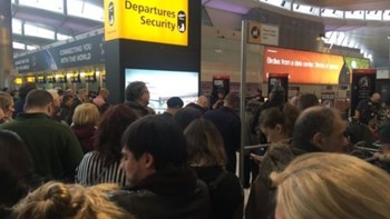 Έκλεισε το αεροδρόμιο του Χίθροου – Αναφορές ότι βρέθηκε ύποπτο αντικείμενο – ΤΩΡΑ